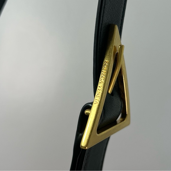 Authentic Bottega Veneta Cassette crossbody - Picture 10 of 14